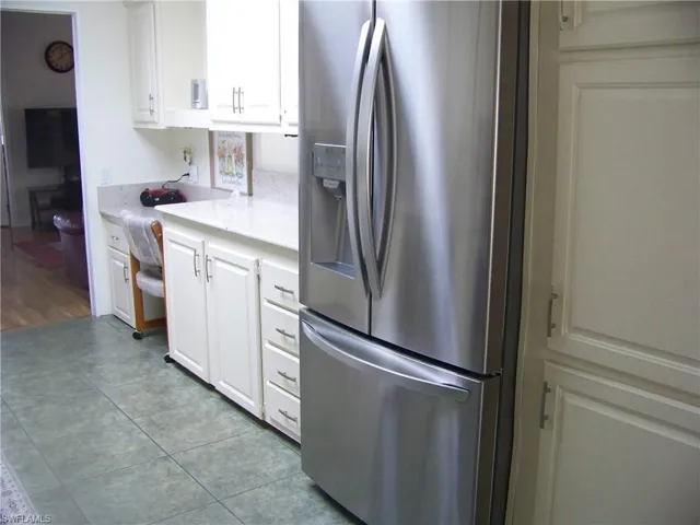Tile flooring