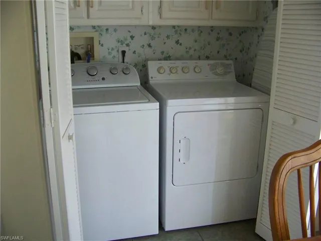 Off kitchen