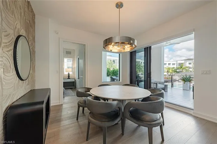 1111  Central  AVE, Naples, FL 34135