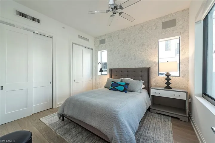 1111  Central  AVE, Naples, FL 34135