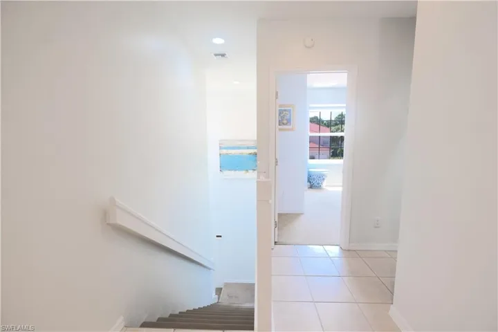 1575  Clermont  DR, Naples, FL 34109