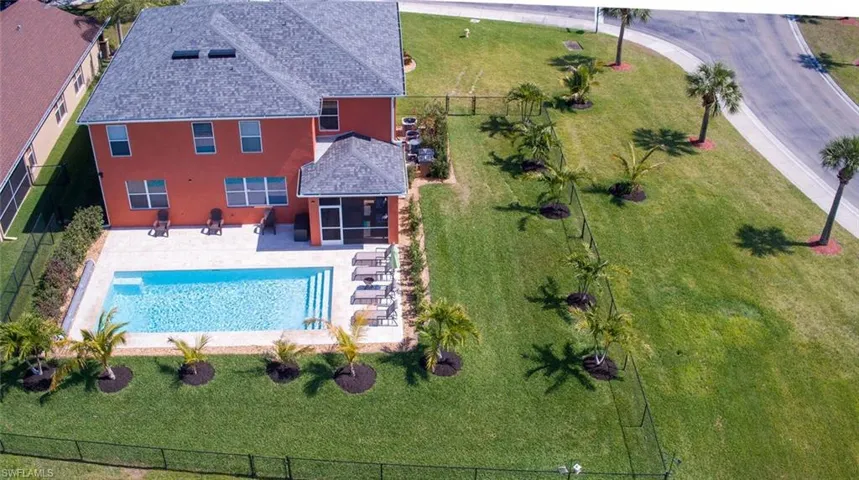 8150  Blue Daze  CT, Lehigh Acres, FL 33972