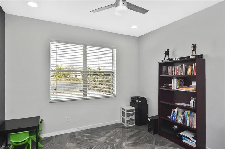 Ground-floor "flex" room gives you many usage options.