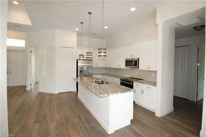 1401 49th Ter, Cape Coral, Florida 33914