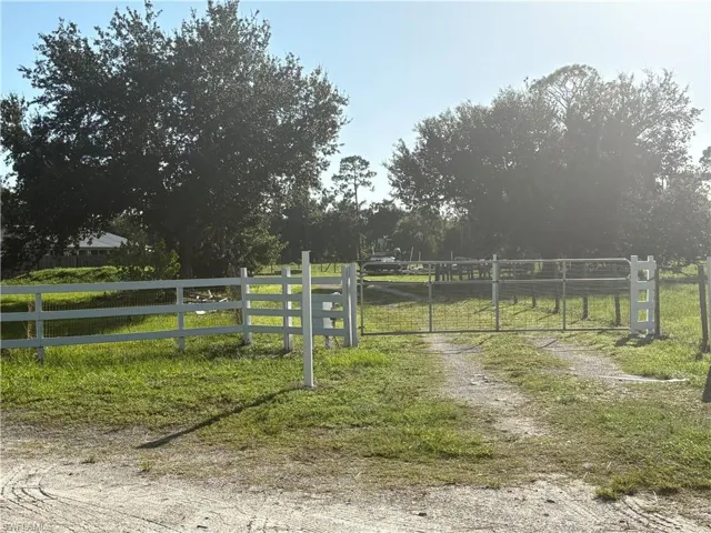 Gate featuring a view of rural / pastoral area
