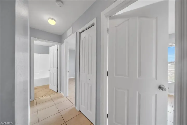 2321 Kismet Pkwy E, Cape Coral, Florida 33909