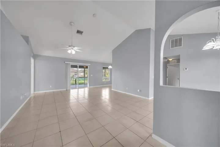 2321 Kismet Pkwy E, Cape Coral, Florida 33909
