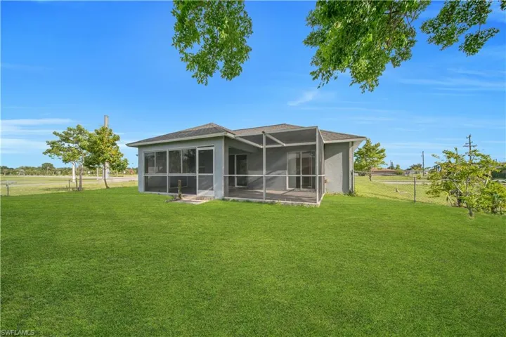 2321 Kismet Pkwy E, Cape Coral, Florida 33909