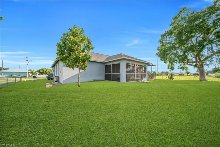 2321 Kismet Pkwy E, Cape Coral, Florida 33909
