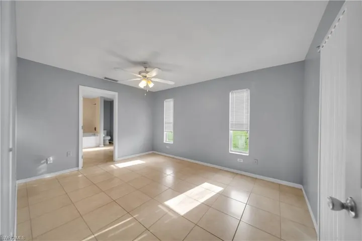 2321 Kismet Pkwy E, Cape Coral, Florida 33909
