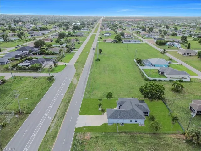 2321 Kismet Pkwy E, Cape Coral, Florida 33909
