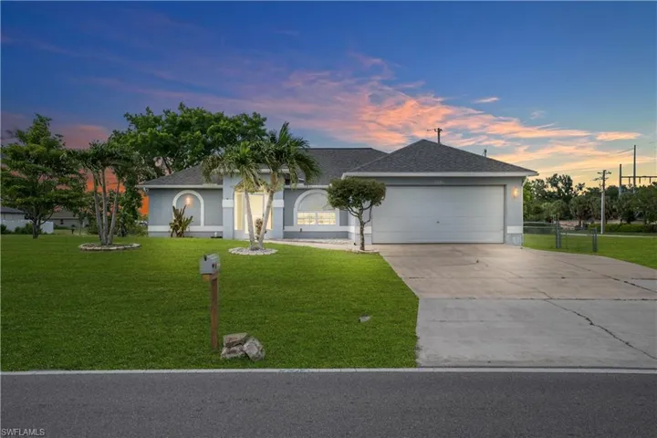 2321 Kismet Pkwy E, Cape Coral, Florida 33909