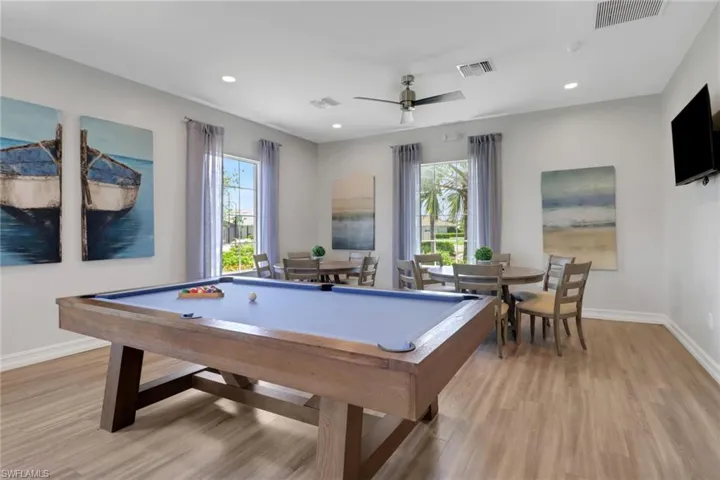 1256  Enbrook  LOOP, Naples, FL 34114