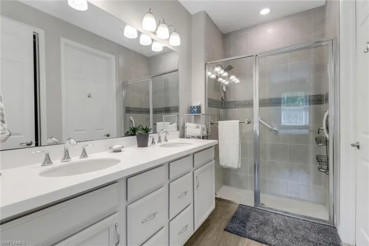 1256  Enbrook  LOOP, Naples, FL 34114