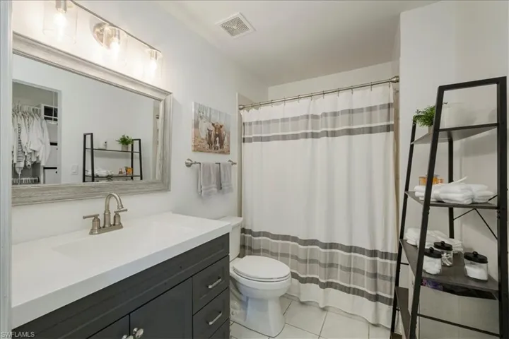 Ensuite to Primary Bedroom