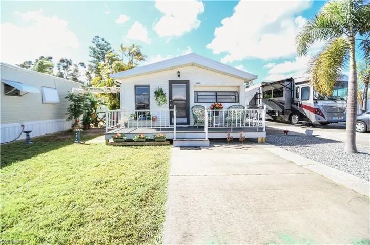 8628  Firwood  DR, Estero, FL 33928