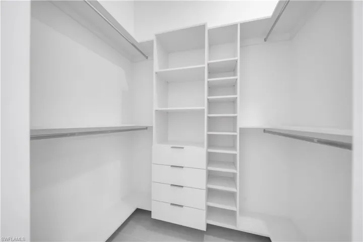 2900  41st SW ST, Lehigh Acres, FL 33976