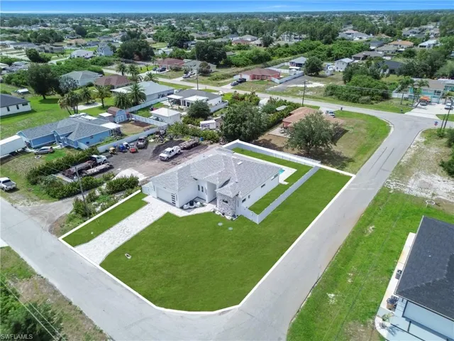 2900  41st SW ST, Lehigh Acres, FL 33976