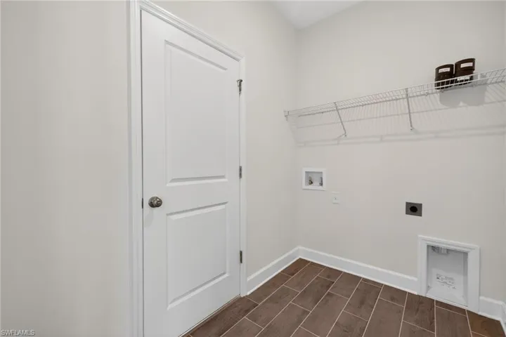 1748 Nw 19th St, Cape Coral, Florida 33993