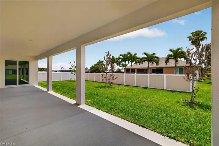 1748 Nw 19th St, Cape Coral, Florida 33993