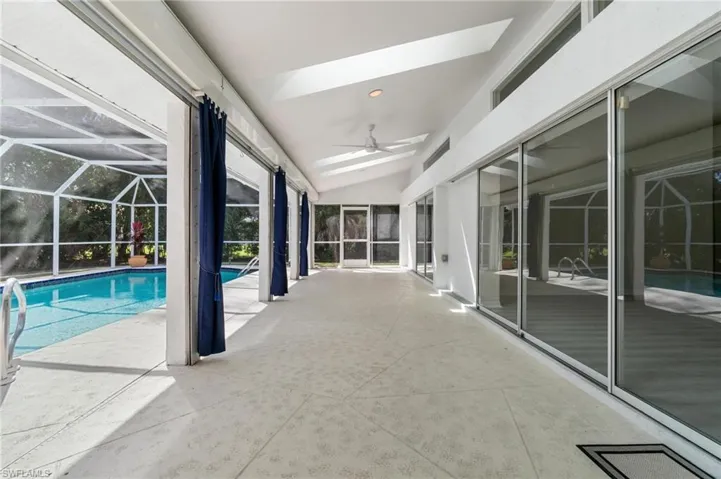 Lanai/Pool Area