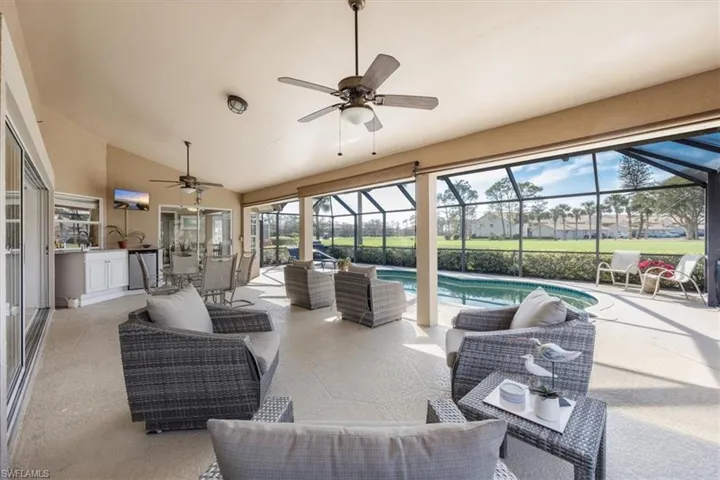 3821  Royal Wood  BLVD, Naples, FL 34112