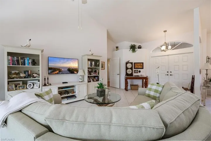 3821  Royal Wood  BLVD, Naples, FL 34112