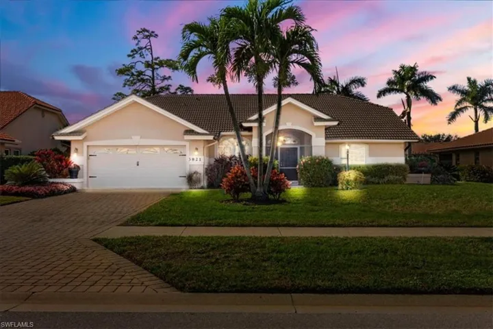 3821  Royal Wood  BLVD, Naples, FL 34112
