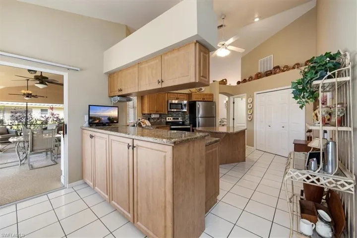3821  Royal Wood  BLVD, Naples, FL 34112
