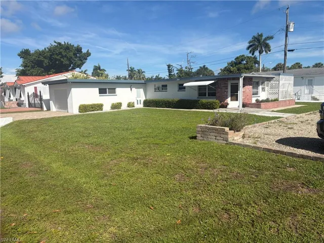 12020 Hibiscus Dr, Fort Myers, Florida 33908