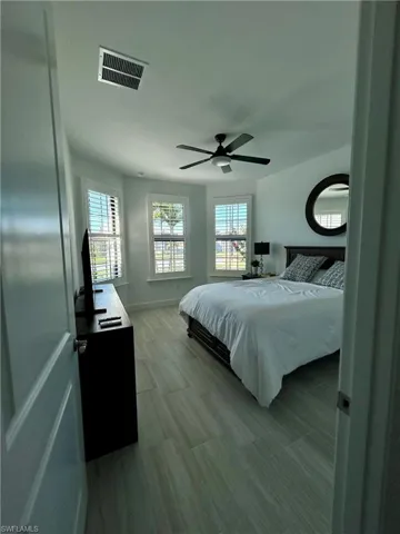 1942 Fresno Ave, Naples, Florida 34120