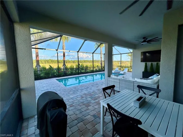 1942 Fresno Ave, Naples, Florida 34120