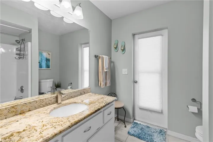 Full bath with shower tub combination