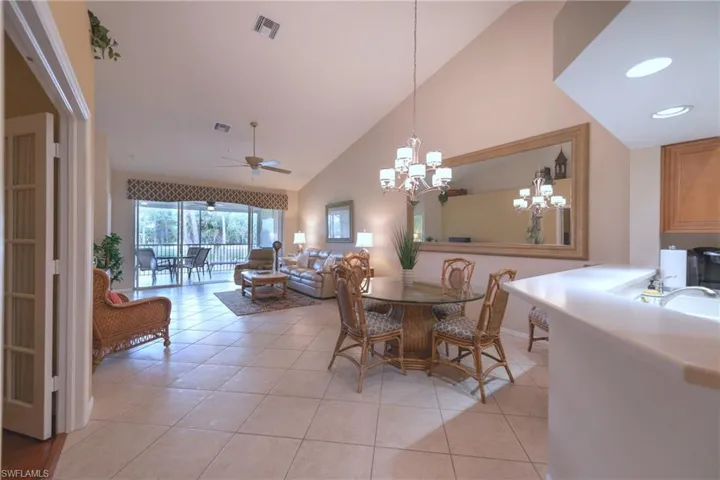 8165  Celeste  DR, Naples, FL 34113