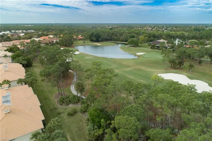 8165  Celeste  DR, Naples, FL 34113