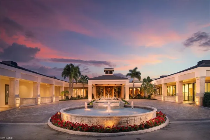 Vineyards Club Main Entrance