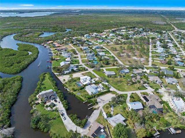 4811  Palmetto  TER, Estero, FL 33928