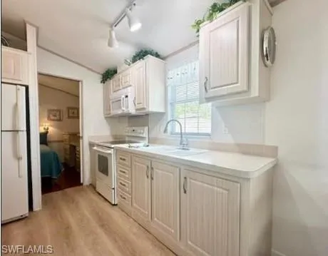 120 Cheetah Dr # 120, Naples, Florida 34114