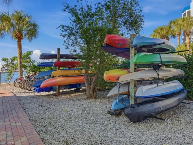 1023  Anglers  CV, Marco Island, FL 34145