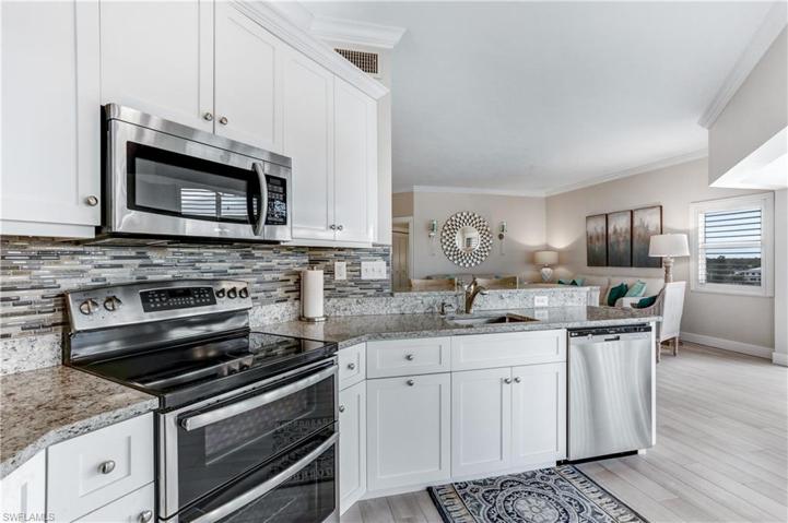Open concept floor plan.