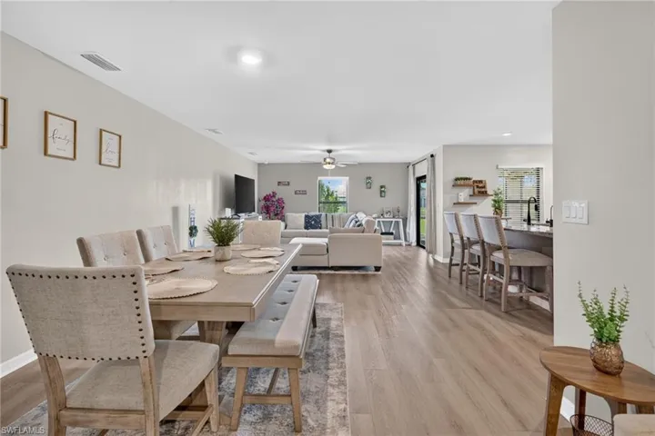 849 Sea Urchin Cir, Fort Myers, Florida 33913