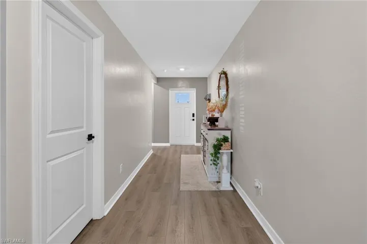 849 Sea Urchin Cir, Fort Myers, Florida 33913