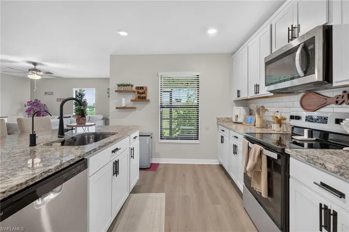 849 Sea Urchin Cir, Fort Myers, Florida 33913