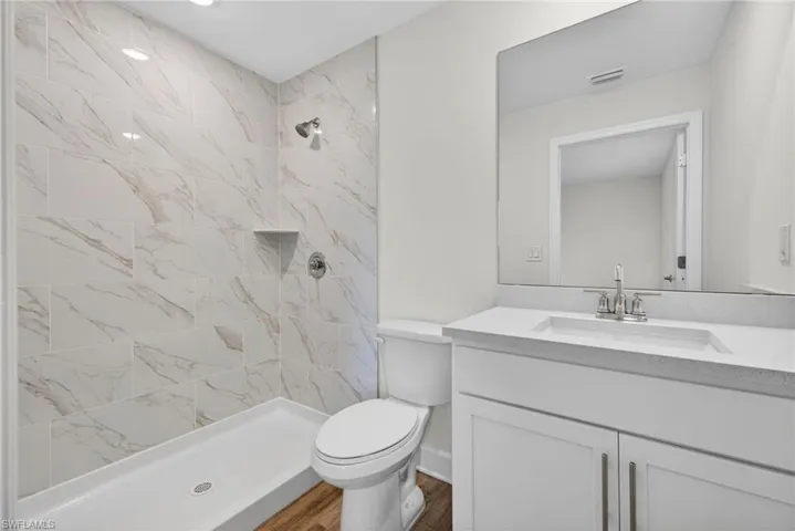 2714 Nw 3rd Pl, Cape Coral, Florida 33993