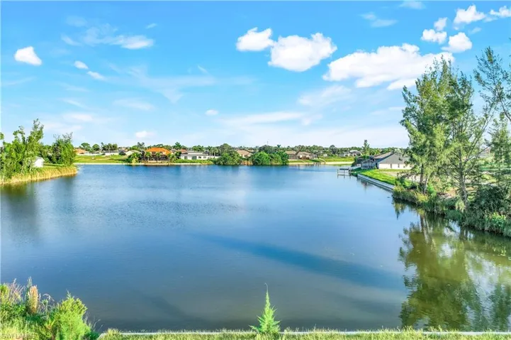 1305 Nw 20th Ct, Cape Coral, Florida 33993