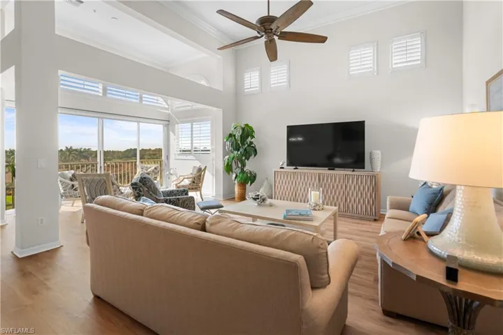 1540  Clermont  DR, Naples, FL 34109