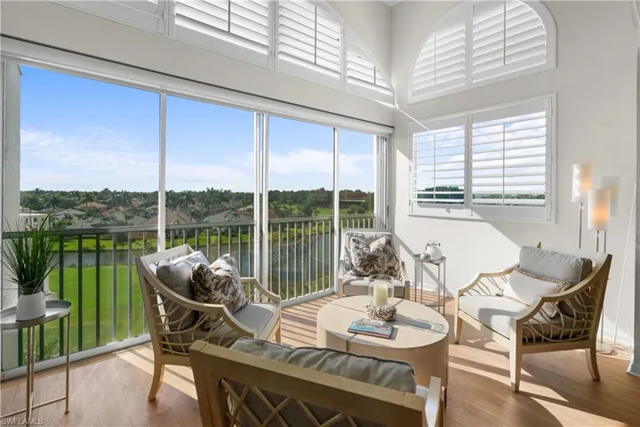 1540  Clermont  DR, Naples, FL 34109