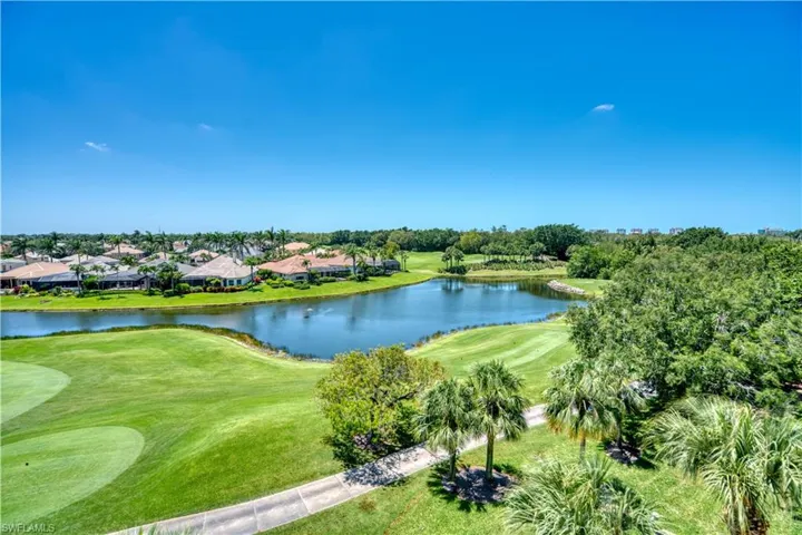 1540  Clermont  DR, Naples, FL 34109