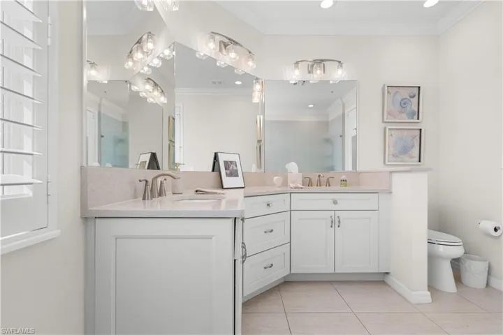 1540  Clermont  DR, Naples, FL 34109