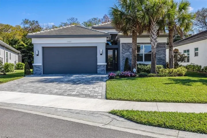 11421  Jacaranda  DR, Naples, FL 34120